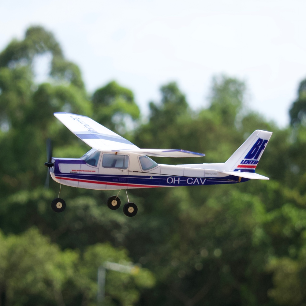 MinimumRC Plane Kit Blue Cessn - Rc Hobby Wing recension och pris